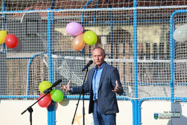 Új Ovi-Sport Pálya avatók Dabason