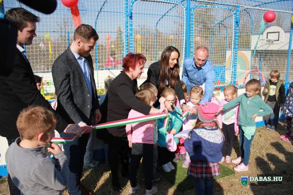 Új Ovi-Sport Pálya avatók Dabason