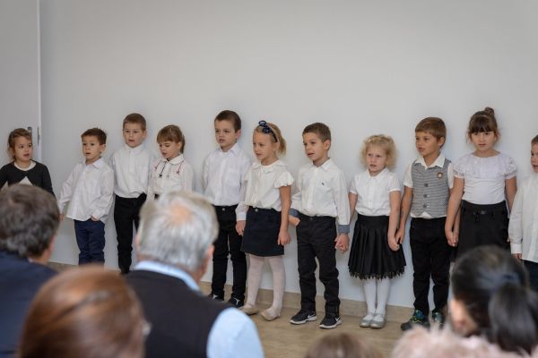 Átadták a megújult Erkel úti Óvodát