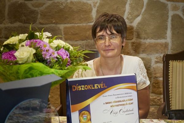 Szomszédolás Köztisztviselők Napján