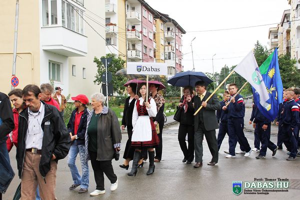 barot-napok-066428a14b-3eca-d44c-868c-13f5b1517612D5A936CA-E17A-E7DB-C2ED-8302BC116DD4.jpg