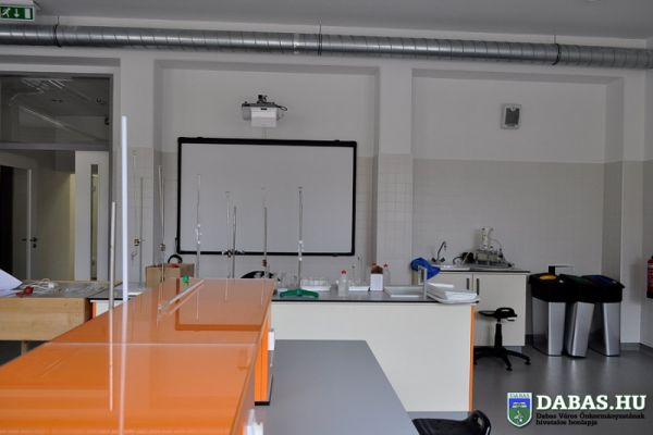 Dabasi Táncsics Mihály Gimnázium