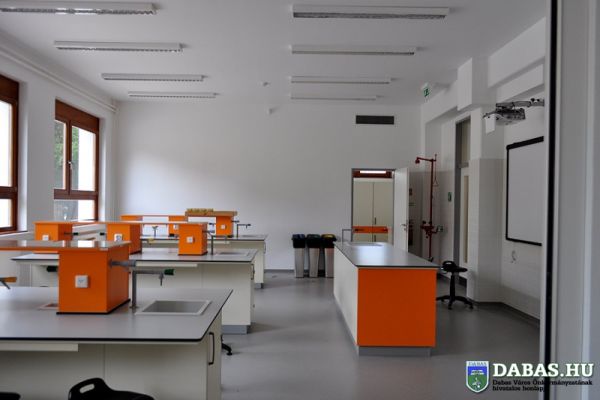 Dabasi Táncsics Mihály Gimnázium