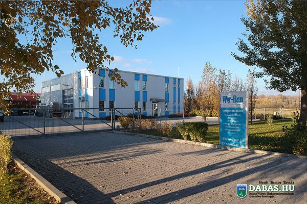 Dabasi Ipari Park média anyagai