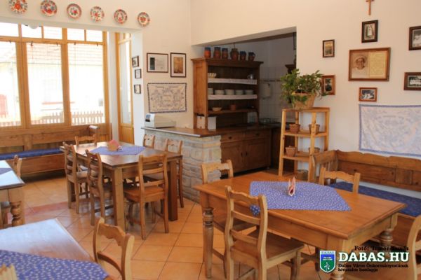 Sári Kávé- és Rétesház