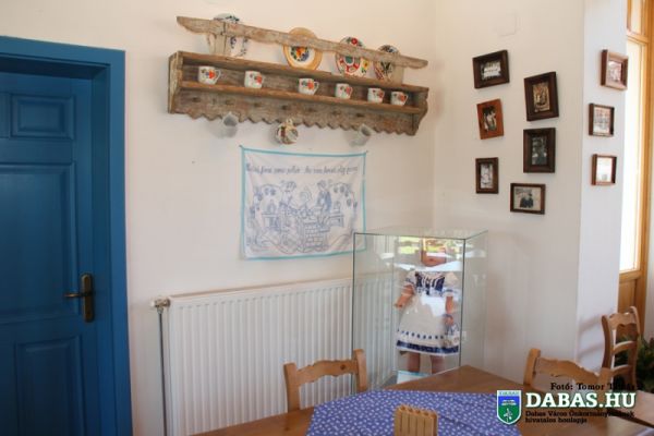 Sári Kávé- és Rétesház