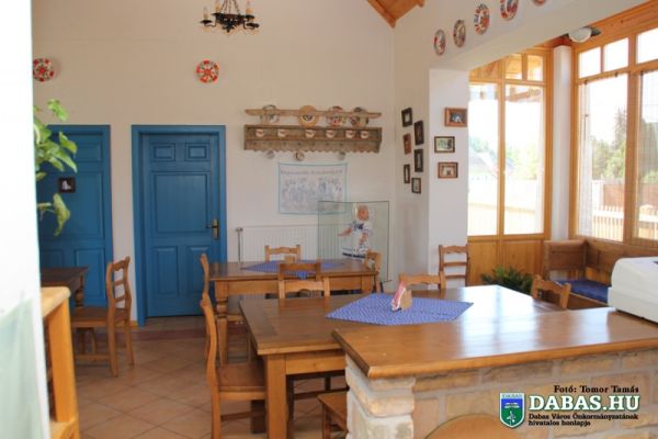 Sári Kávé- és Rétesház