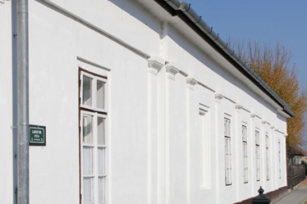 Kossuth Művelődési Központ és Halász Boldizsár Városi Könyvtár