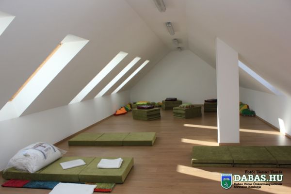 Sári Zarándokház és Közösségi Színtér