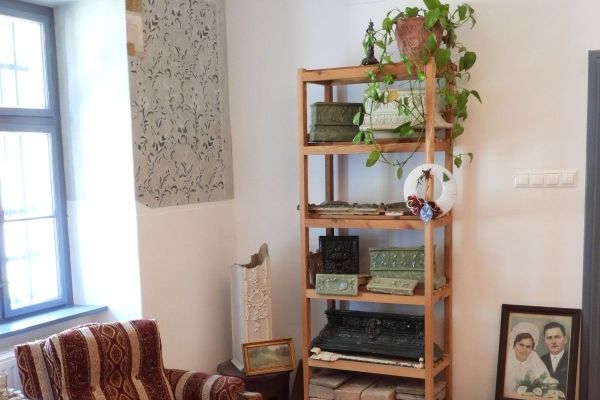 Értéktár ( Gombay-Dinnyés-kúria)