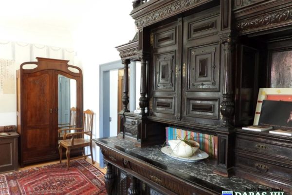 Értéktár ( Gombay-Dinnyés-kúria)