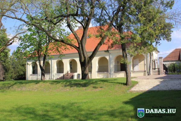 Nemes-kúria Közösségi Színtér