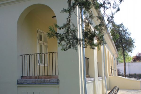 Nemes-kúria Közösségi Színtér