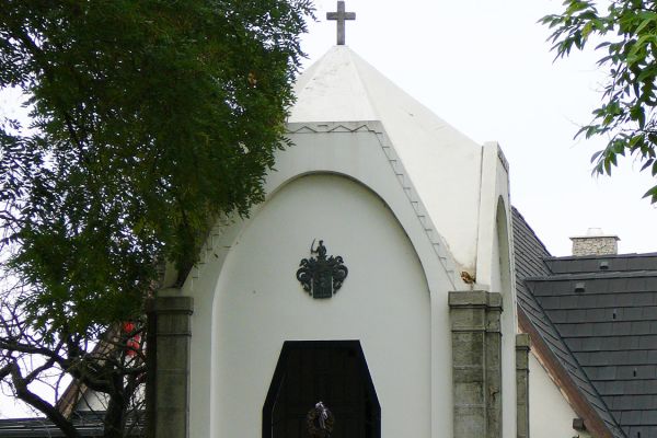 A Zlinszky-sírkápolna