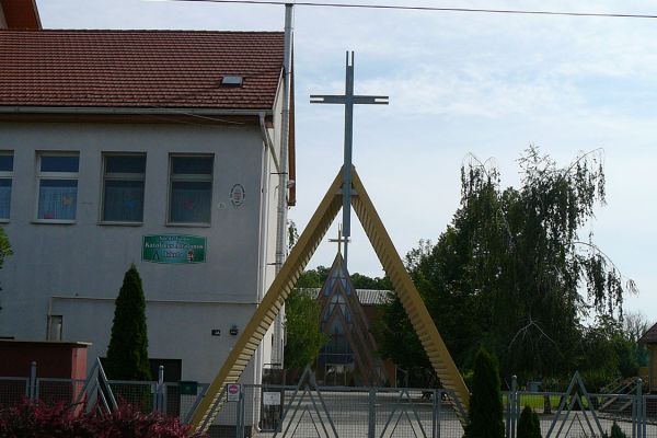 Nepomuki Szent János tisztelete Dabas-Sáriban