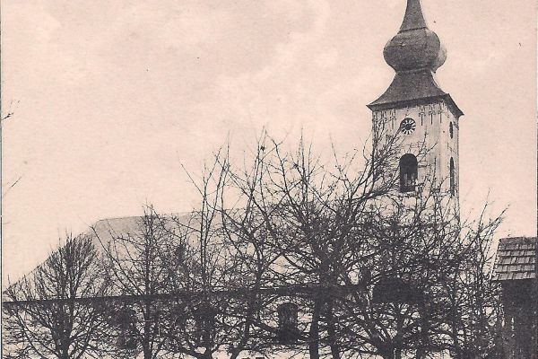 A „Prakovszky, a siket kovács” című tévéfilm forgatása a gyóni evangélikus templomban