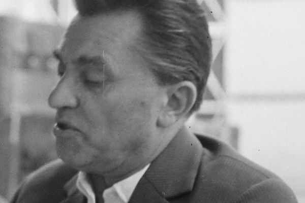 A „Prakovszky, a siket kovács” című tévéfilm forgatása a gyóni evangélikus templomban