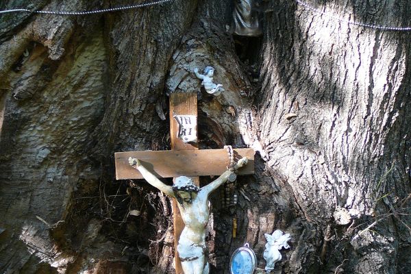 Útmenti keresztjeink