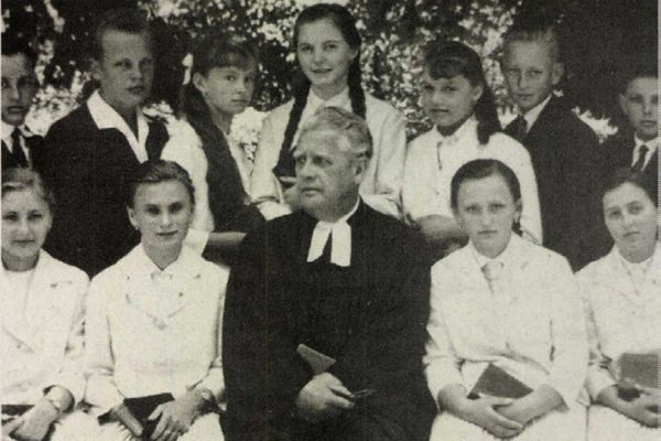 Ruttkay-Miklián Géza gyóni evangélikus lelkész 1952-ben kiadott passiókönyve