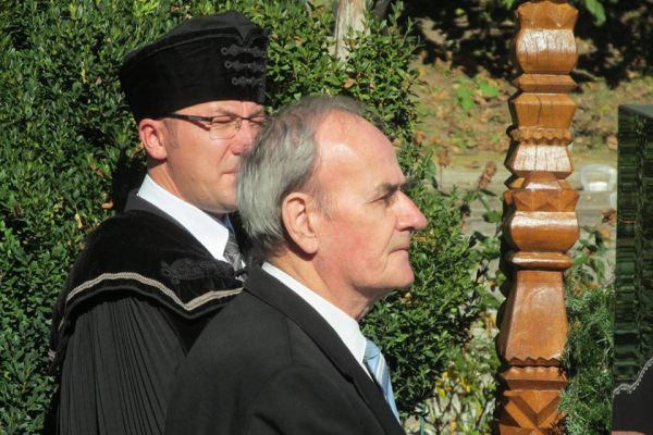 Kapui Ágota költészete és kultúraközvetítő tevékenysége