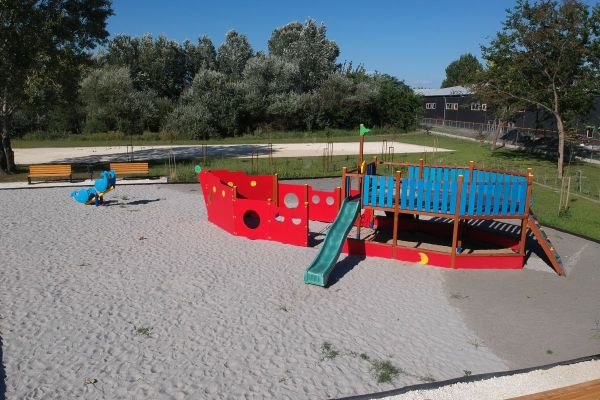 MEGVALÓSULT A DABASI MÁNTELEKI TÓ TURISZTIKAI FEJLESZTÉSE