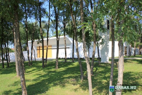 Dabas-gyóni temető