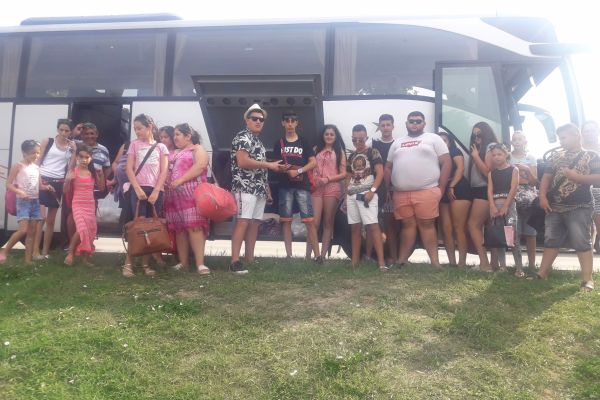 Dabasi roma gyerekek hagyományőrző és nyelvi táborozása