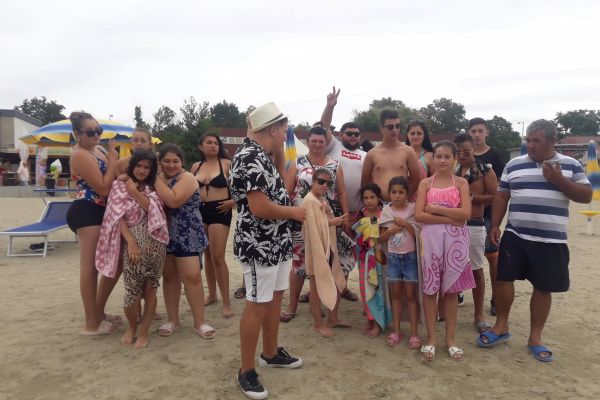 Dabasi roma gyerekek hagyományőrző és nyelvi táborozása