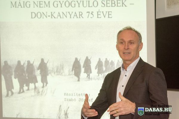 Megemlékezés a doni áttörés 75. évfordulóján