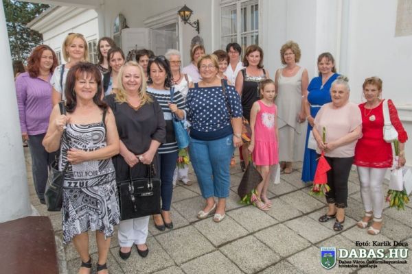 RUHASZOBOR-kiállítás a Halász Móricz-kúriában