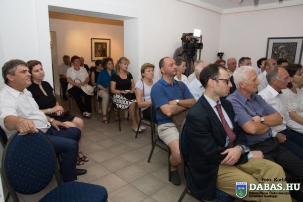 Séta a versailles-i parkban című kiállítás